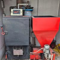 Stufa Biomasse Metal Cald