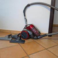 Aspirapolvere Hoover Khross - Modello KS50PET