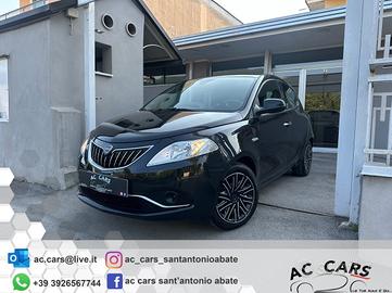 Lancia Ypsilon 1.2 69 CV 5 porte GPL Ecochic Plati