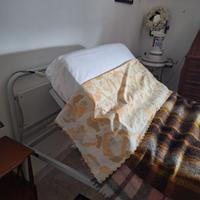 letto ortopedico rialzabile