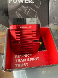 Regolatore di tensione triumph 675