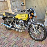 Honda cb 750 four