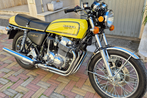 Honda cb 750 four