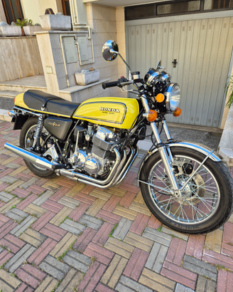 Honda cb 750 four