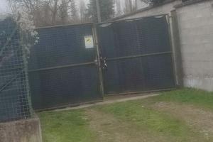 Terreno recintato in centro abitato