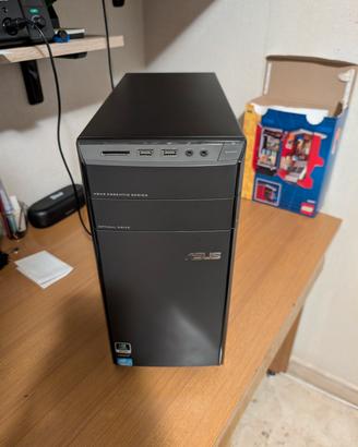 PC desktop con Windows 10
