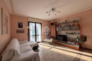 4 LOCALI A BORGARO TORINESE