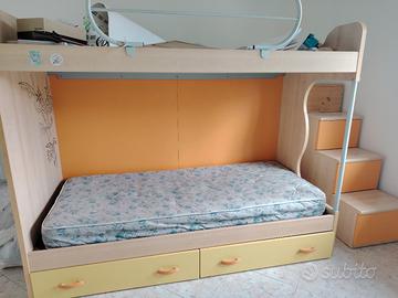 letto a castello in legno