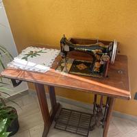 Macchina da cucire singer