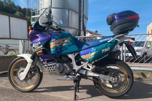 Honda xrv 750 africa twin