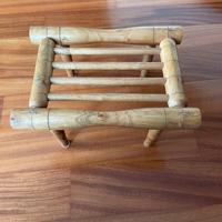 Sgabello lucidascarpe