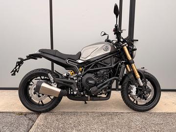 Benelli leoncino 800