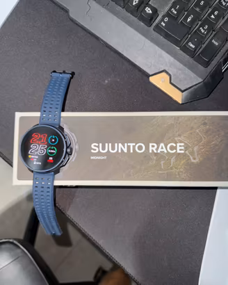 SUUNTO RACE