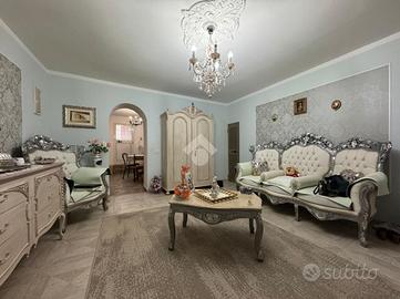 CASA SEMINDIPENDENTE A CESENA