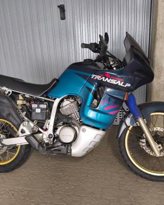 Honda Transalp 600 (95)