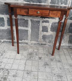 ingressino  arte povera con cassetto