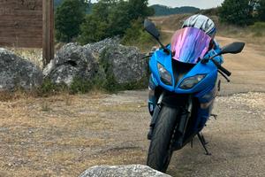 Kawasaki ninja ZX-6R (2010) perfetta pronta all’us