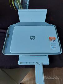 Stampante HP DeskJet 2720e
