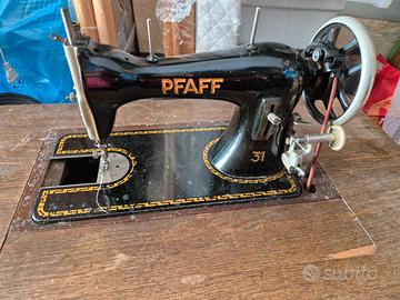 Macchina da cucire PFAFF (anni 50/60)