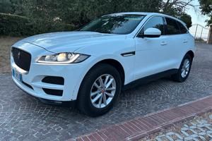 Jaguar F-Pace 2.0 D 180 CV Prestige
