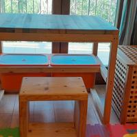 scrivania con seduta in legno 