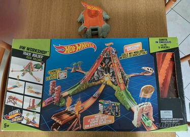 Pista "hot wheels" vulcano usata,completa