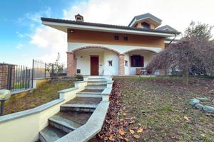 PORZIONE DI BIFAMILIARE A GIAVENO