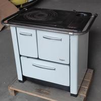 stufa a legna cucina revisionata completamente 