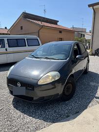 FIAT GRANDE PUNTO 1.3 mjt neopatentati