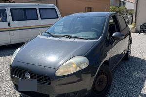 FIAT GRANDE PUNTO 1.3 mjt neopatentati