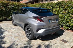 Toyota C-HR 1.8 Ibrid ful optionale