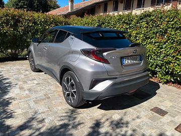 Toyota C-HR 1.8 Ibrid ful optionale