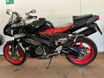 Aprilia RSV 1000 R 2004