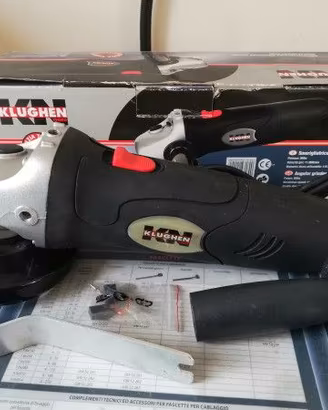 Smerigliatrice angolare