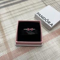 Anello Pandora "Fiocco Scintillante" Rosa 