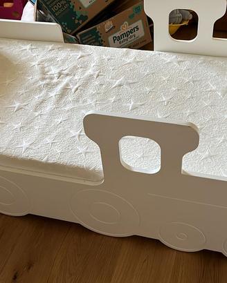 letto per bambino modello Trenino