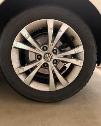 4 Cerchi in lega r. 16  Alfa Giulietta+Gomme