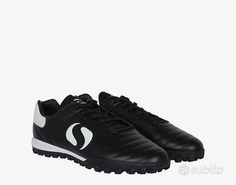 Scarpe da calcio a 5 - calcetto. Nuove 49.5