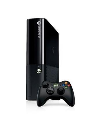 Xbox 360 E 250gb e selezione di giochi