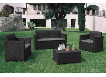 Set poltrone tavolo per giardino 