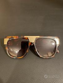 Occhiali da sole leopardati