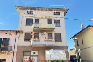 Appartamento con scorcio del Lago con due camere