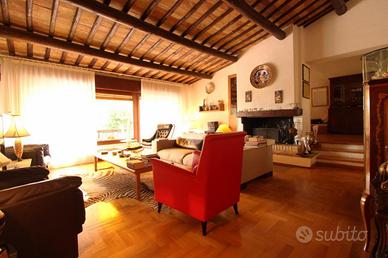 VILLA SINGOLA A TERAMO