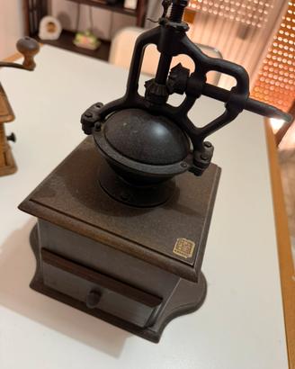 Macinacaffè d’epoca