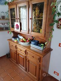 Credenza con vetrina rustica
