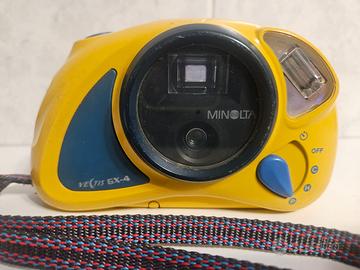 Fotocamera subacquea analogica