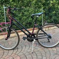 Splendida e prestigiosa Bici Donna "R DESIGN"