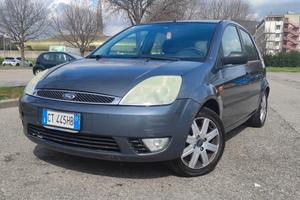 Ford Fiesta 1.200CC 16V benzina Ghia anno 2004 5p