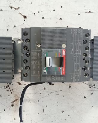 INTERRUTTORE TMAX ABB 160 - 250