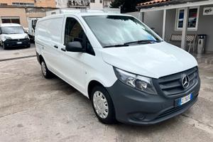 Mercedes Vito cdi 111 FRIGORIFERO